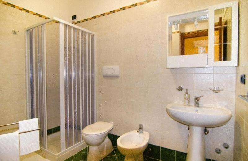 B&B Mare Nostrum Catona Di Reggio Calabria Zimmer foto